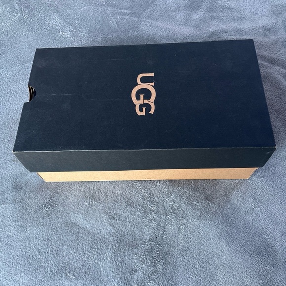 Men UGG Ascot Slipper Suede Black 100% Authentic Brand New - Picture 7 of 10